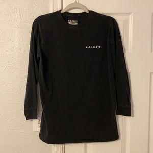 Alphalete performance long sleeve tee